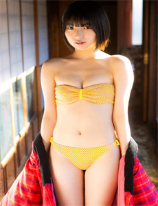《内射系列巨乳熟女被轮流内射-》