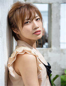 《人妻教師痴漢電車 長谷川美紅 VENUS 电影》